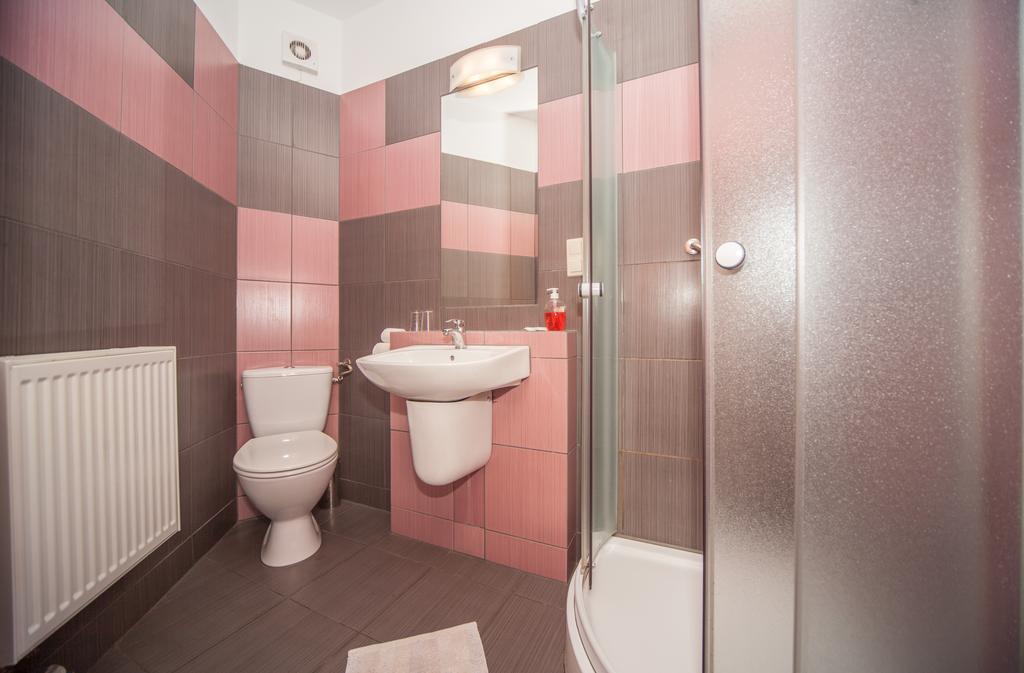 Wiekszyce Hotel Ada מראה חיצוני תמונה